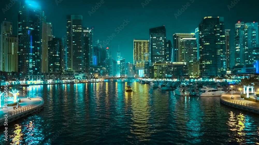 Fototapeta premium Dubai. Night Dubai Marina. 