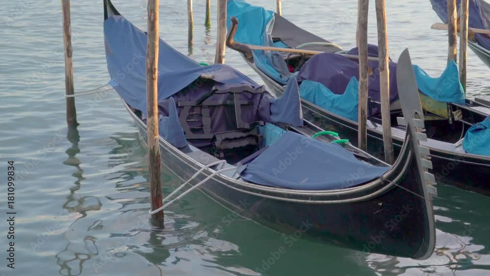 14650_Two_Venetian_Gondolas_floating_on_the_canal.mov 14650_Two_Venetian_Gondolas_floating_on_the_canal.mov