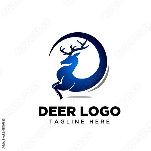 Globe run deer logo