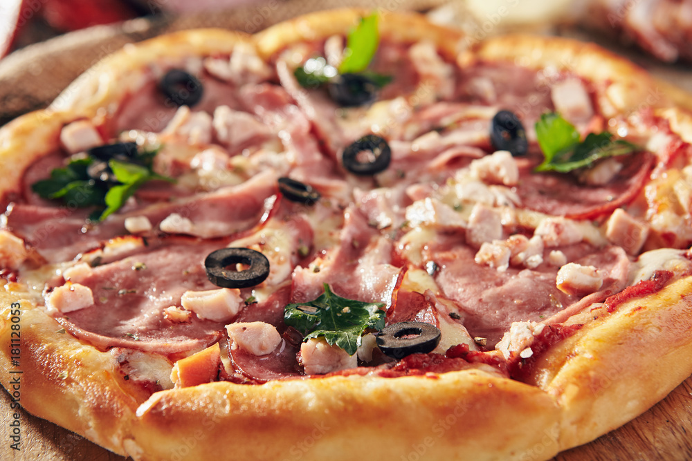 Delicious Fresh Pizza Delicious Fresh Pizza