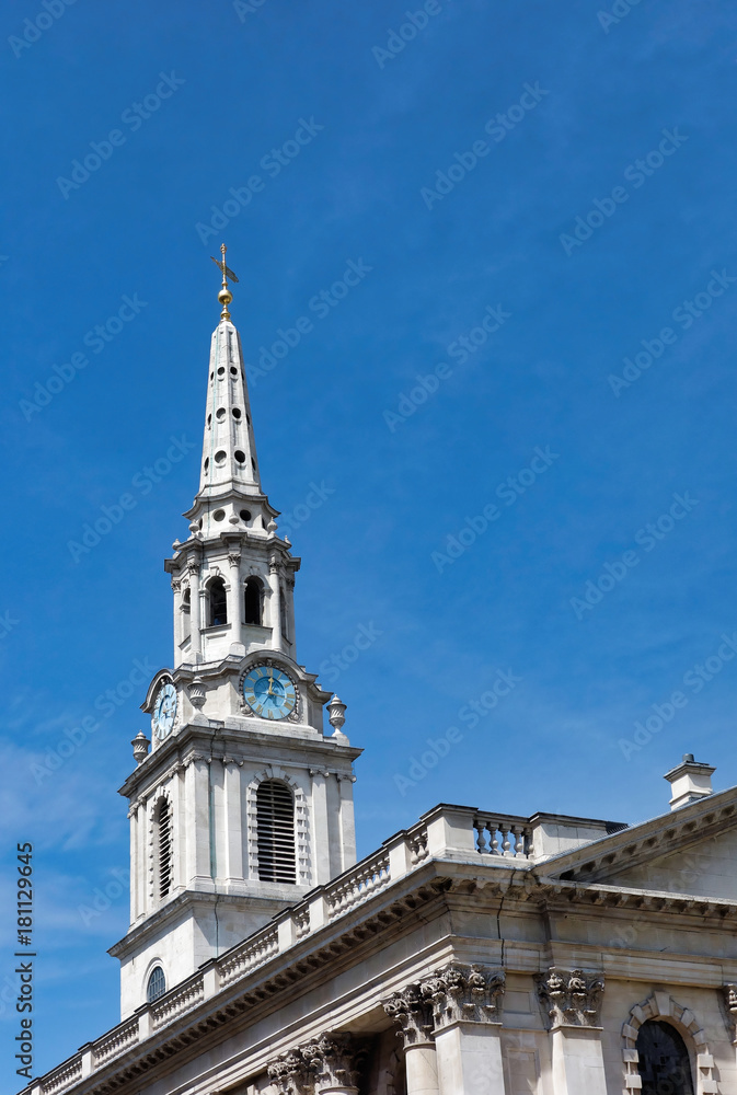 LONDON - JULY 27 : St Martin-in-the-Fields Church  Trafalgar Square in London on July 27, 2013
