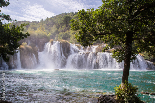 beeindruckende Wasserf  lle im Krka Nationalpark und im NP Plitvicer Seen
