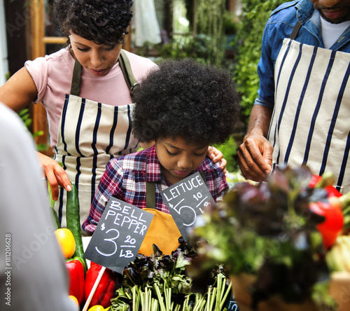Photography Farmers selling fresh organic vegetables at the market