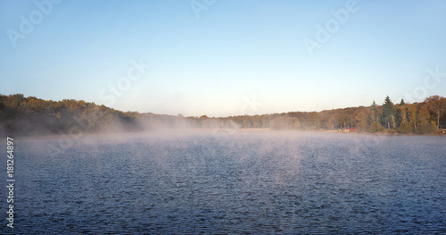 étang de Hollande pond in Rambouillet forest