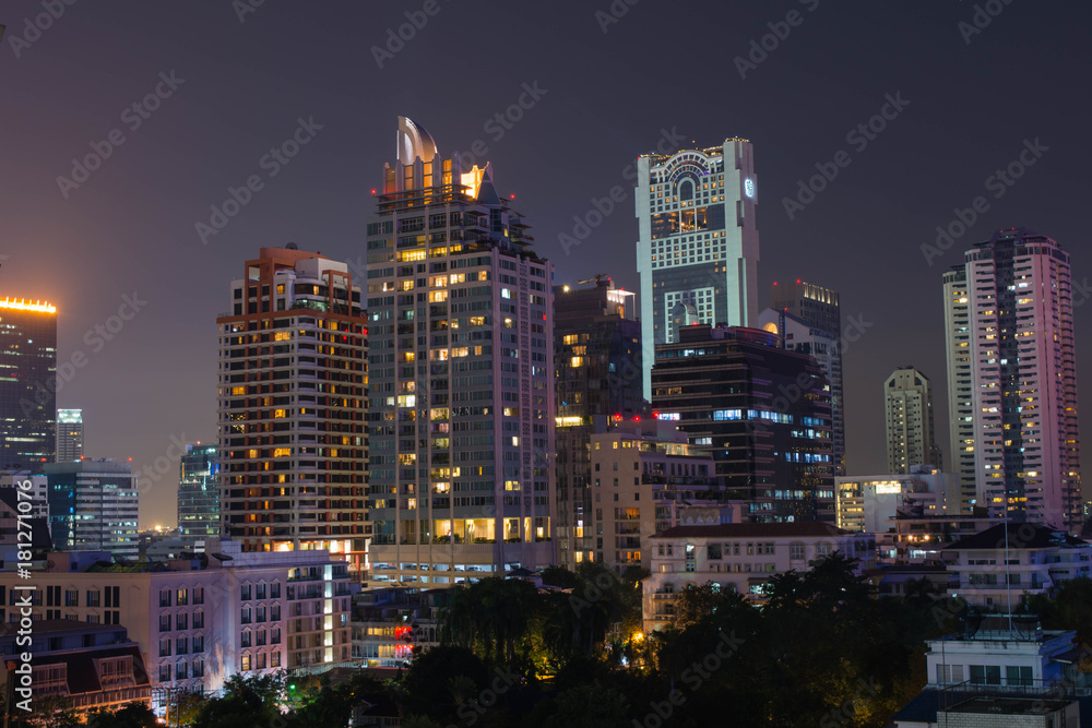 タイ　バンコク　シーロムからの夜景