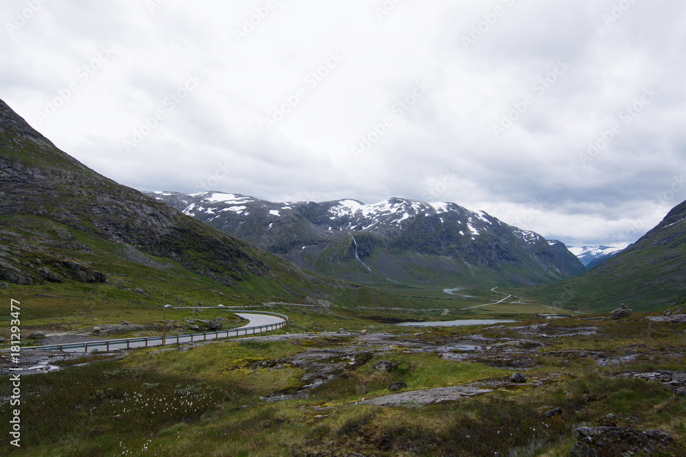 Valldalen, Moere og Romsdal, Norwegen