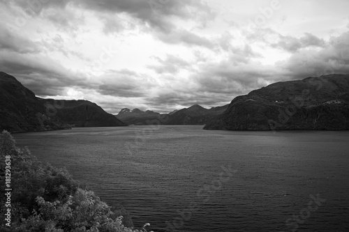 Storfjorden, Moere og Romsdal, Norwegen © U. Gernhoefer