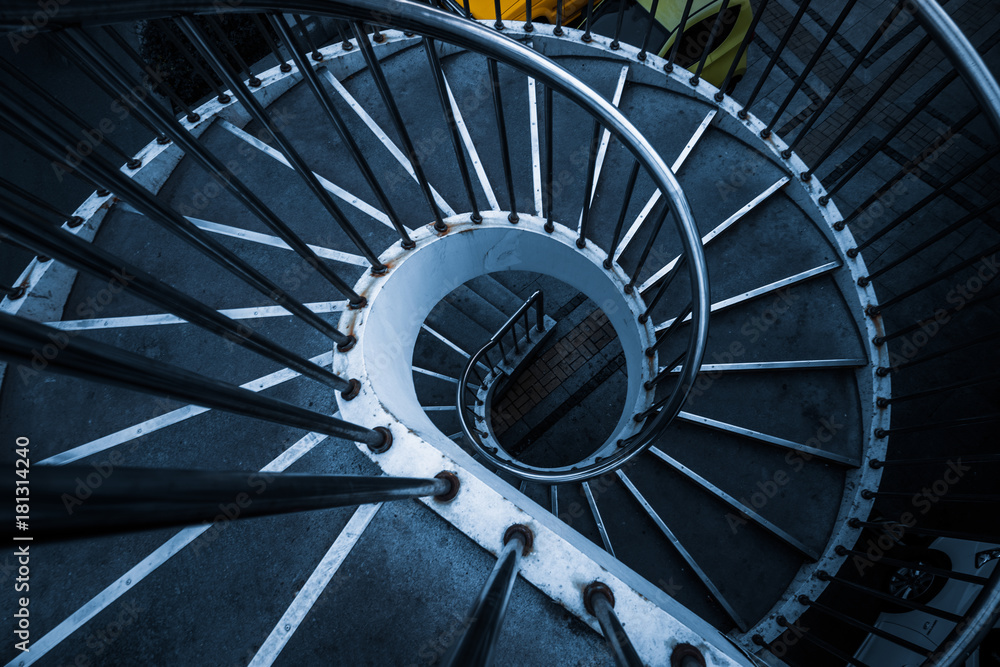 Fototapeta premium ole Spiral staircase in the city