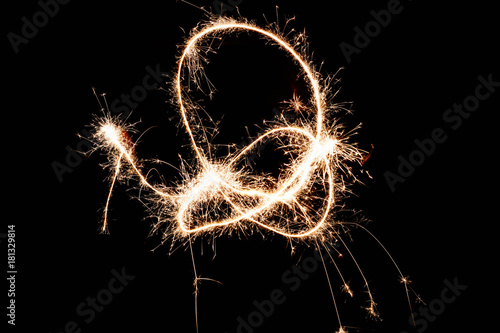 Fotografia Light Painted Shapes With Sparkler At Night