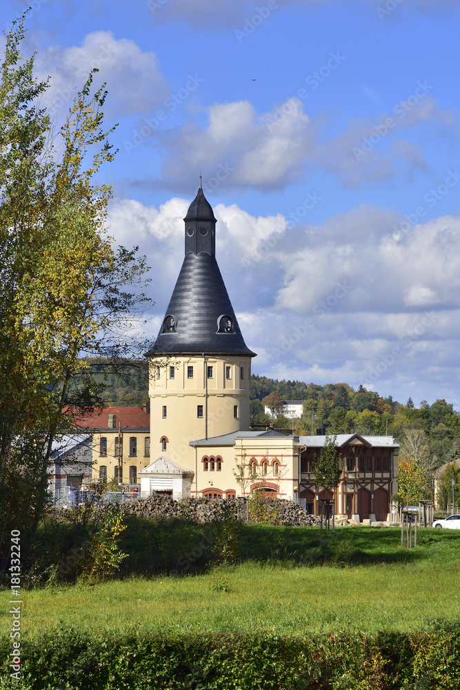 Lautex-Wasserturm und Feuerwehrhaus in Neugersdorf Lautex-Wasserturm und Feuerwehrhaus in Neugersdorf