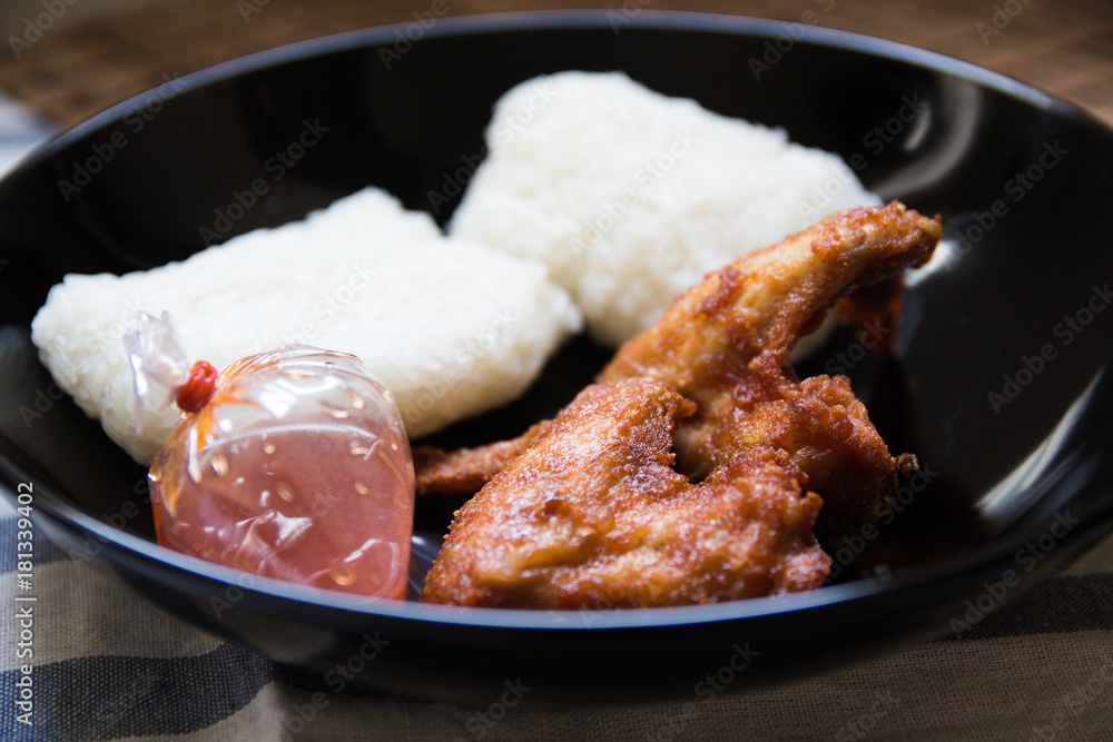 Roasted chicken wings with sticky rice Roasted chicken wings with sticky rice