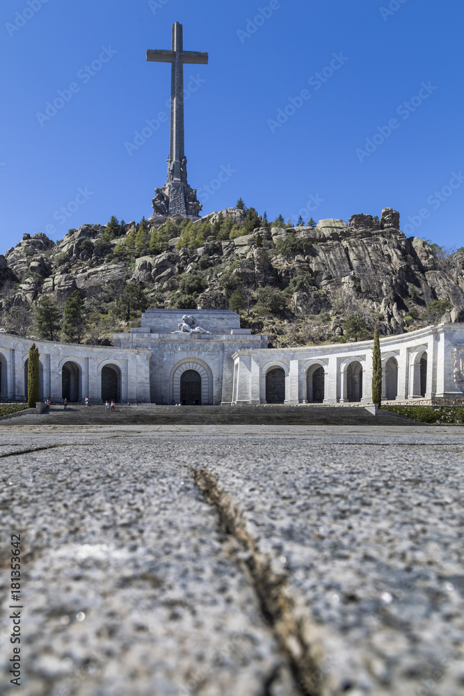 views of the valley of the fallen.