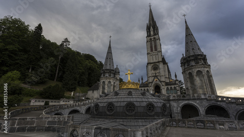 Obraz na płótnie views of the sanctuary of Lourdes. w salonie