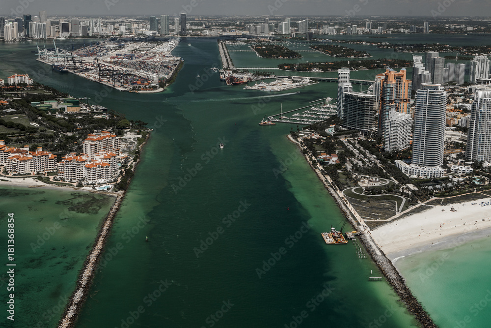 Aereal view from an airplane of Miami Beach and surroundings 