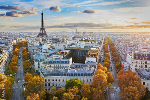Aerial panoramic cityscape view of Paris, France © Ekaterina Pokrovsky