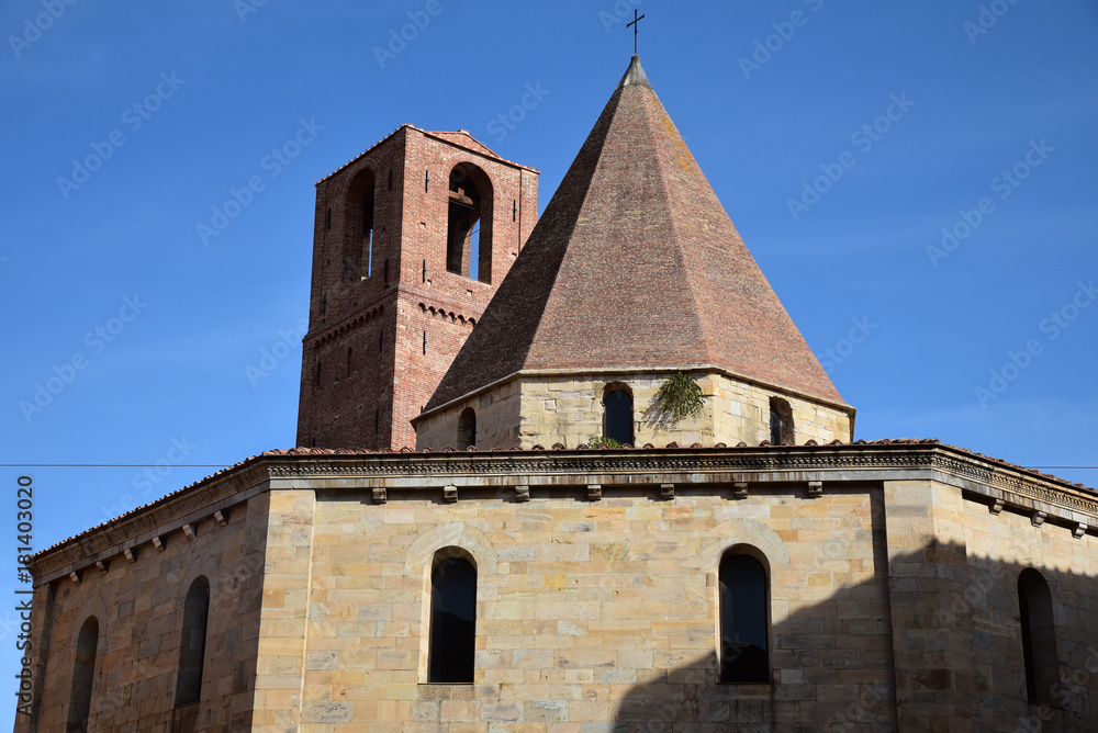 Eglise du San Sepolcro à Pise en Toscane, Italie