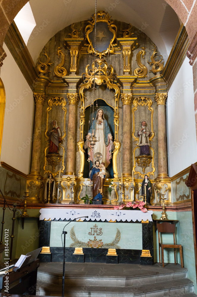  Igreja de Nossa Senhora do Monte Church (Our Lady of the Mount) in Monte near Funchal on the Portuguese island of Madeira. - obrazy, fototapety, plakaty 