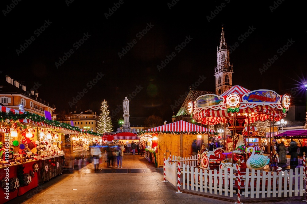 Carousel at the Christmas Market, Vipiteno, Bolzano, Trentino Alto Adige, Italy - obrazy, fototapety, plakaty 
