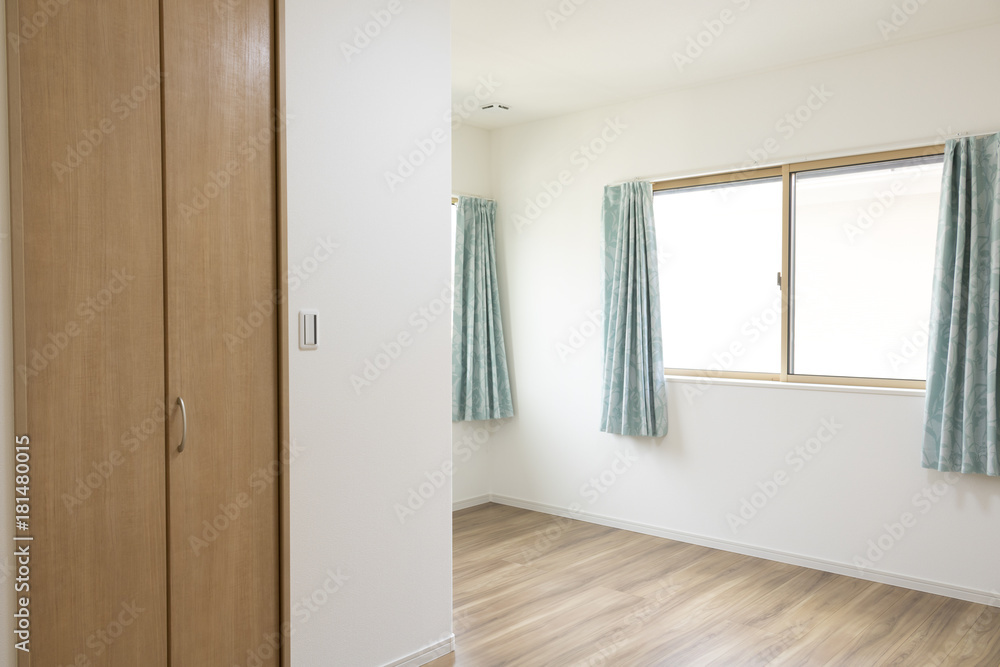 新築の部屋 新築の部屋