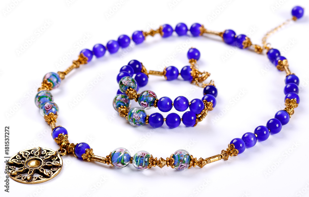 Obraz premium Elegant jewelry from necklaces for women
