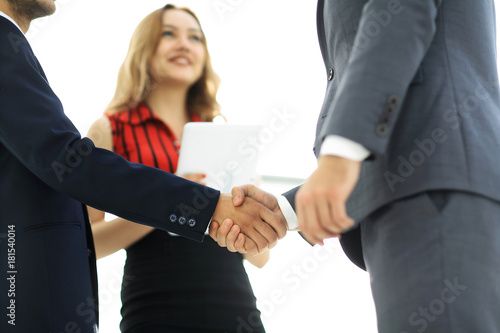 Fototapeta Naklejka Na Ścianę i Meble -  Businessmen handshaking after good deal. Business concept