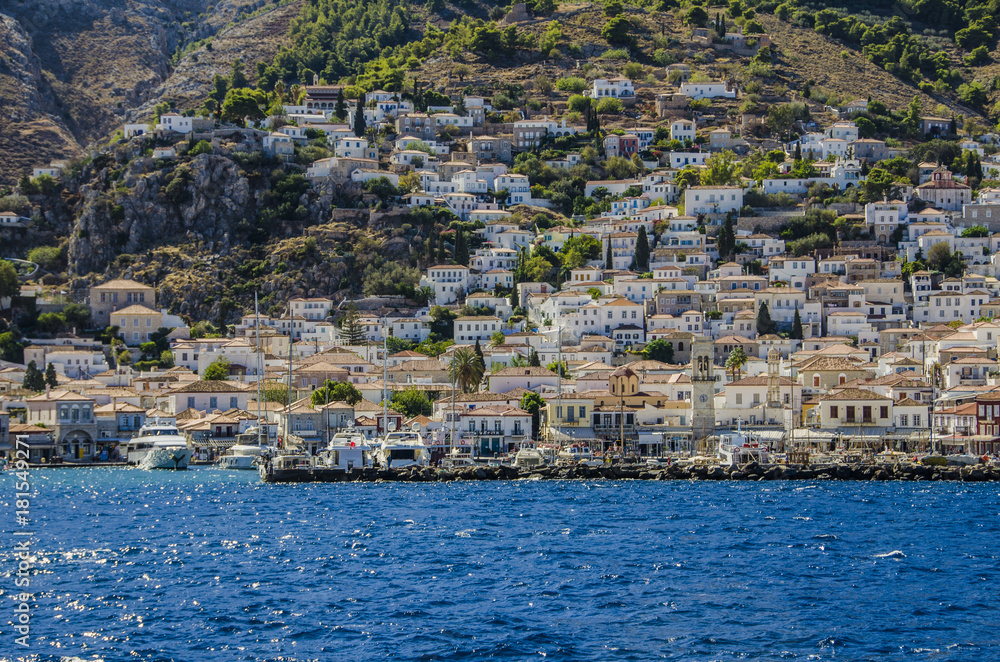 port and city of hydra