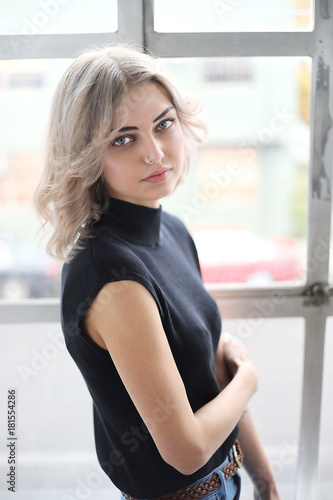 Free Download Beautiful Blond Woman with Blue Eyes - GFXLoad