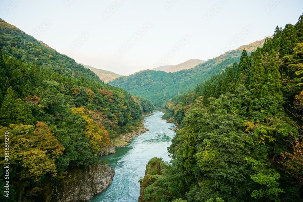 神通峡の風景 富山県富山市 夏~初秋 神通峡の風景 富山県富山市 夏~初秋