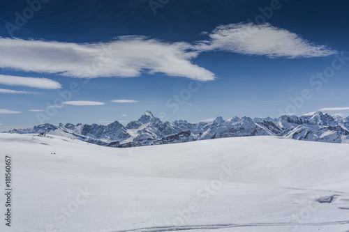 Allgäu im Winter, Panorama vom Skigebiet Nebelhorn © mmphoto