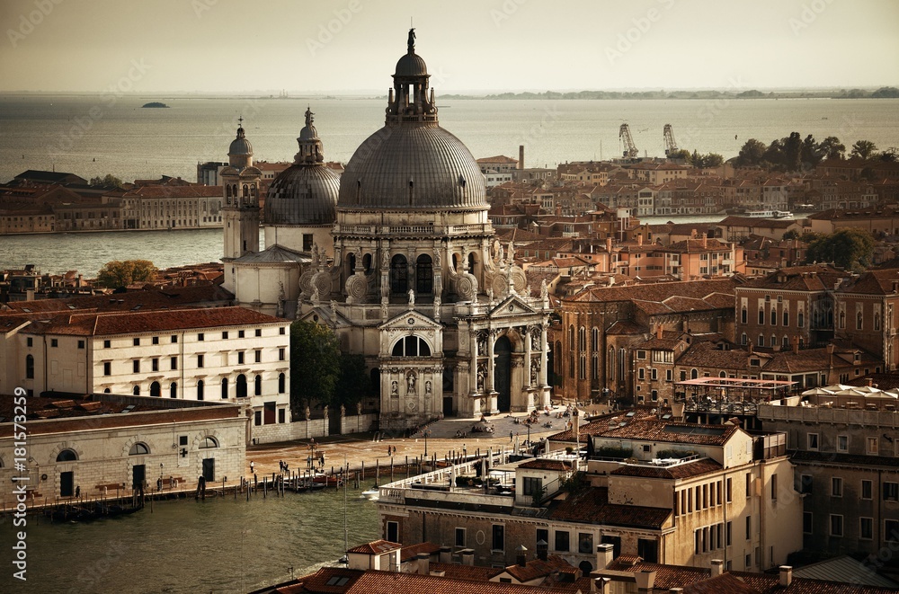 Obraz premium Venice Grand Canal sunrise and boat