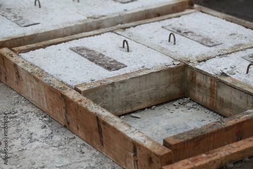 molds for concrete structures in the factory