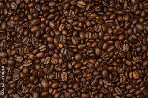 Dark coffee beans fulls creen