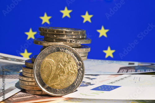 euro mannaie devise argent européen étoile pièce billet change cours  photo