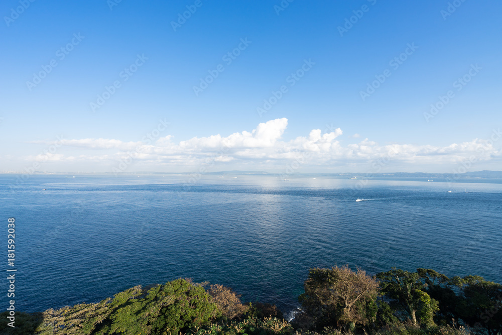 観音崎灯台から見る浦賀水道の風景