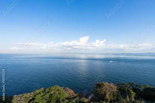 観音崎灯台から見る浦賀水道の風景