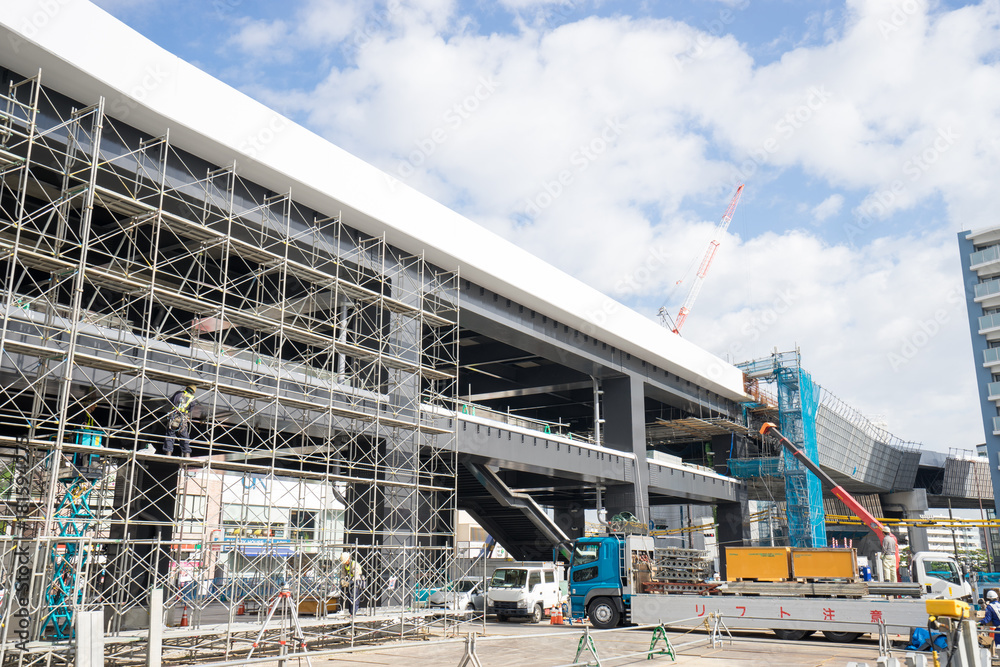 シーサイドライン延伸工事中の金沢八景駅　2017年11月