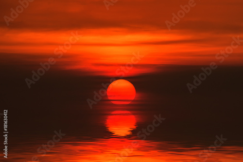 Fototapeta Naklejka Na Ścianę i Meble -  Beautiful sunset above the river,sky during sunset,cloud on sunset