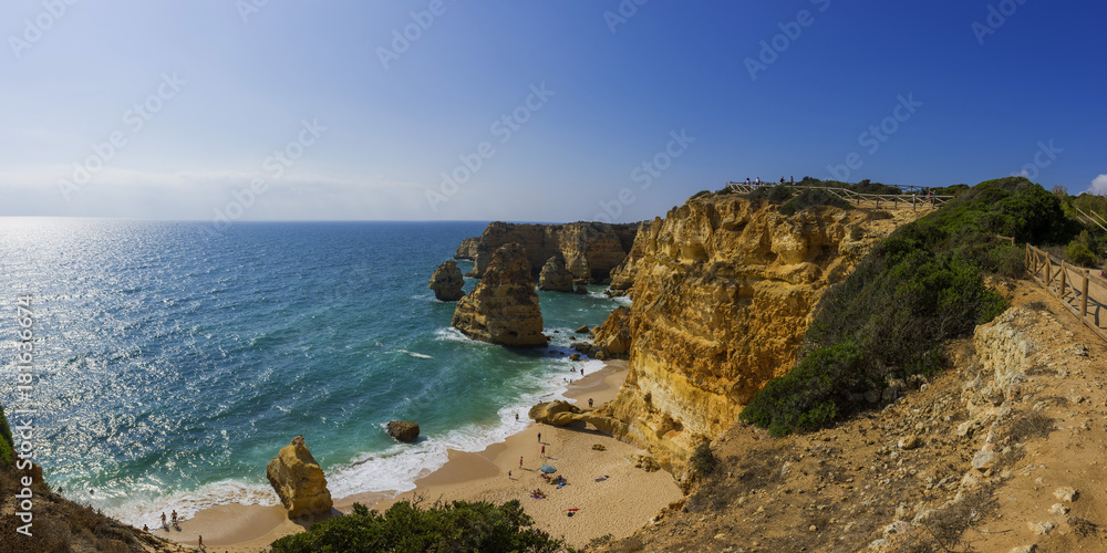 Fototapeta premium Algarve - Praia da Marinha in Carvoeiro