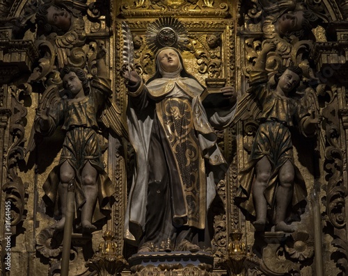 Canvastavla Détail de retable baroque à l'église Nossa Senhora do Carmo, Faro, Algarve, Port