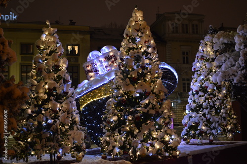 Iluminacja, dekoracje świąteczne w Warszawie 