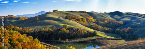  Idyllic rural landscapes and rolling hills of Tuscany in autumn colors. Italy