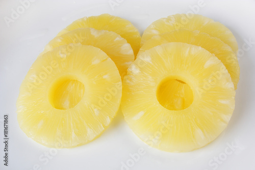 canned pineapple rings