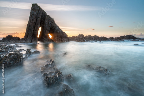 Bilde på lerret the Esquiton, magical monolith on Asturian coasts through which the sun is filte