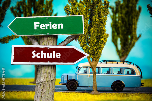 Schild 308 - Ferien