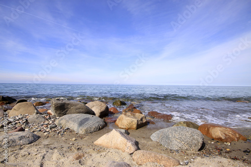Felsen und Sand an der Ostsee, Mecklenburg-Vorpommern, Deutschland, Europa