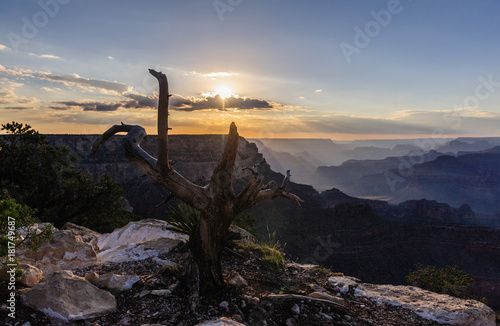 Sunset at the Grand Canyon © Goldilock Project