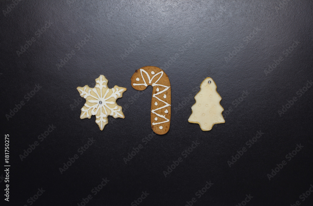 CHRISTMAS TRADITIONAL COOKIES BLACK MATERIAL BACKGROUND