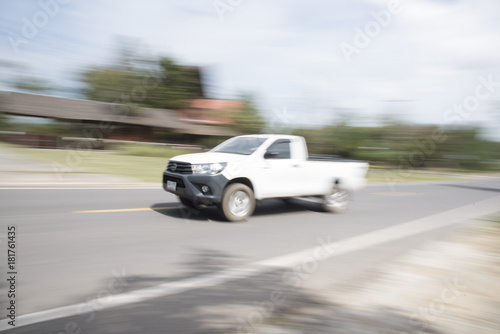 The car uses a blur speed © Thiradech