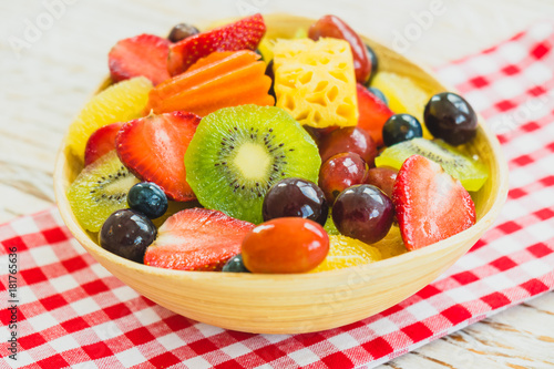 Fototapeta Naklejka Na Ścianę i Meble -  Mixed and assorted fruits