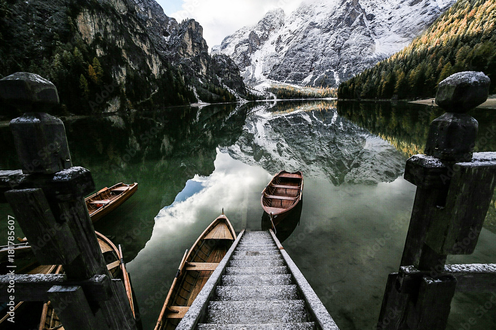 Fototapeta premium Lago di Braies